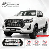 Toyota Hilux con persiana GR Gazoo Racing instalada - look deportivo