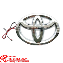 Load image into Gallery viewer, Emblema TOYOTA para persiana con LED