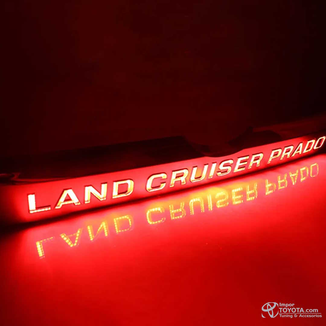 Bisel LED  para puerta trasera Toyota Prado 2018-2024