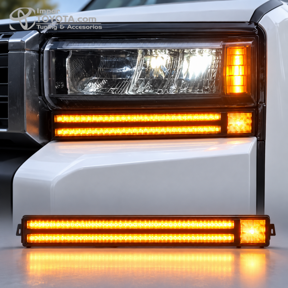 DRL doble línea para Prado LC250 - detalle en la farola con direccional ámbar encendida - Importoyota Colombia