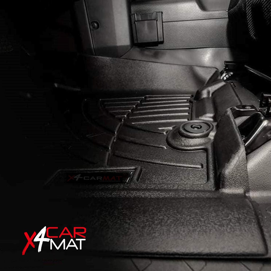 Tapete termoformado Toyota Fortuner 1+2+3  Fila 2016 / 2024