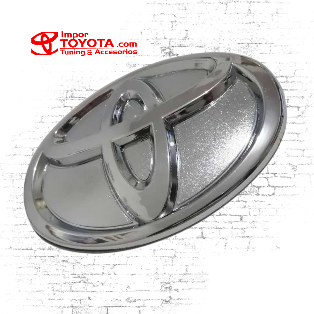 Emblema/ logo Toyota Prado Compuerta Baúl 2010-2013
