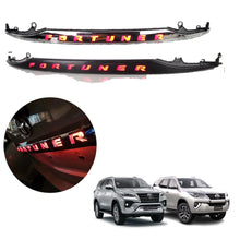 Load image into Gallery viewer, Bisel LED TRD para puerta trasera Toyota Fortuner