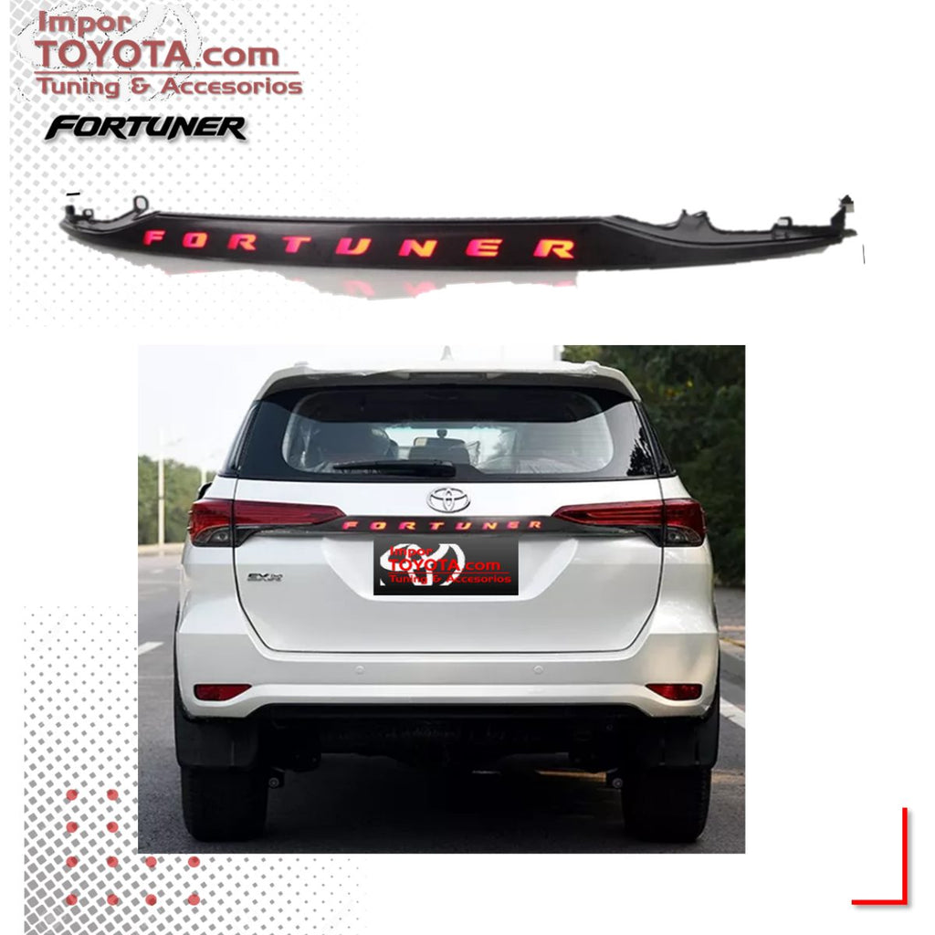 Bisel LED TRD para puerta trasera Toyota Fortuner