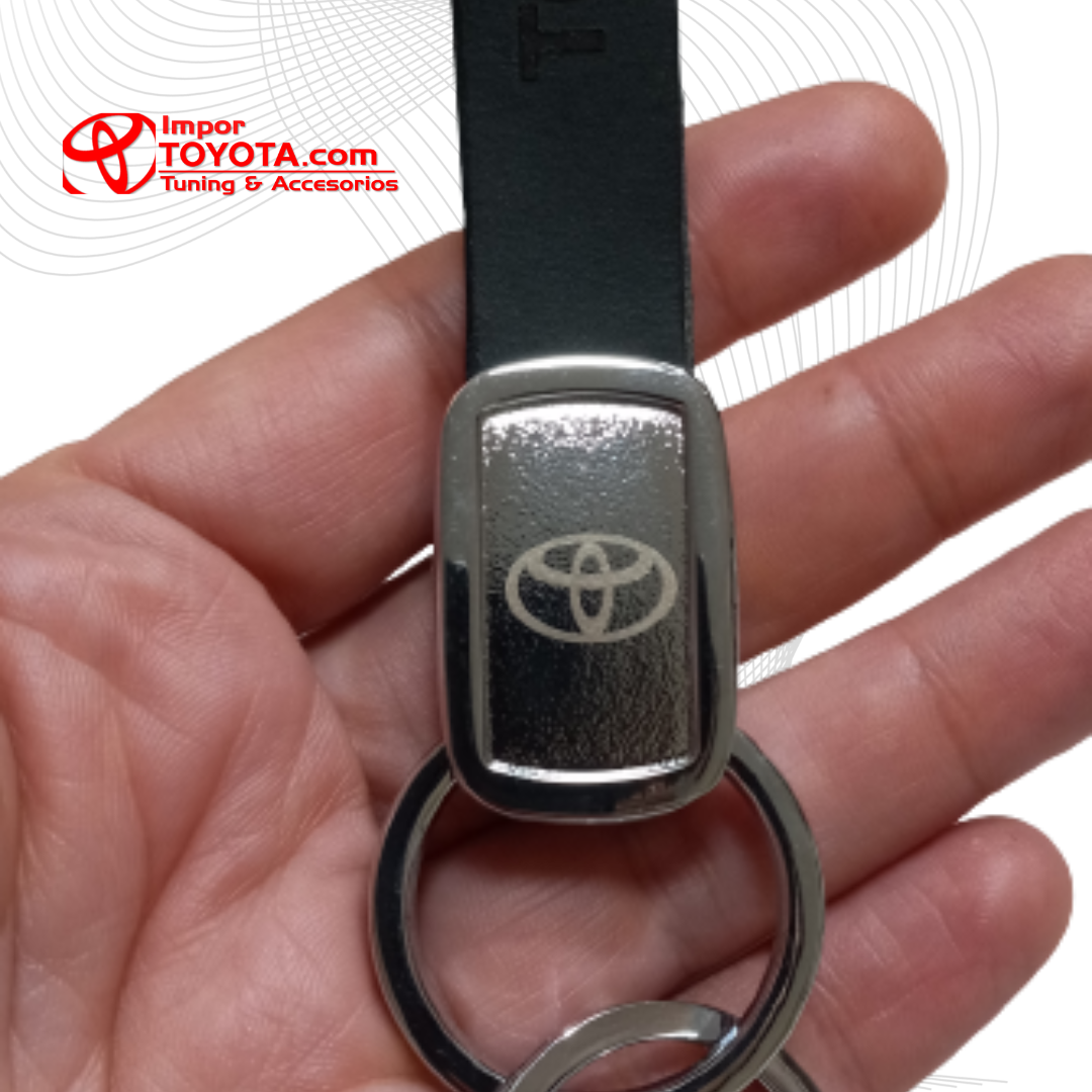 LLavero Toyota Tipo Cuero 8