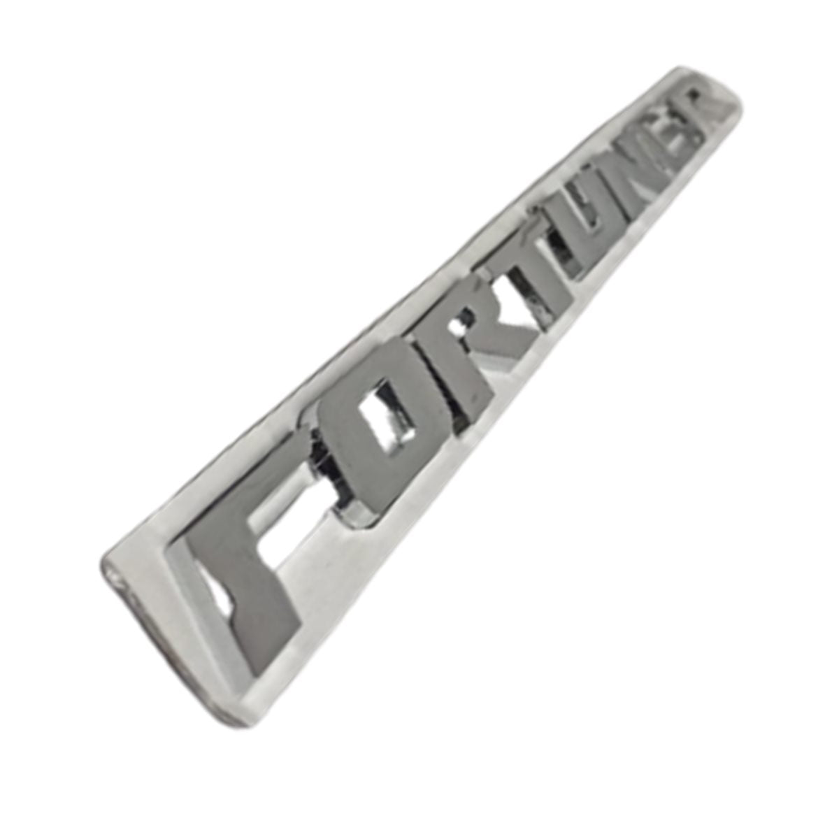 Emblema Alto Relieve Sobre Capot Toyota Fortuner