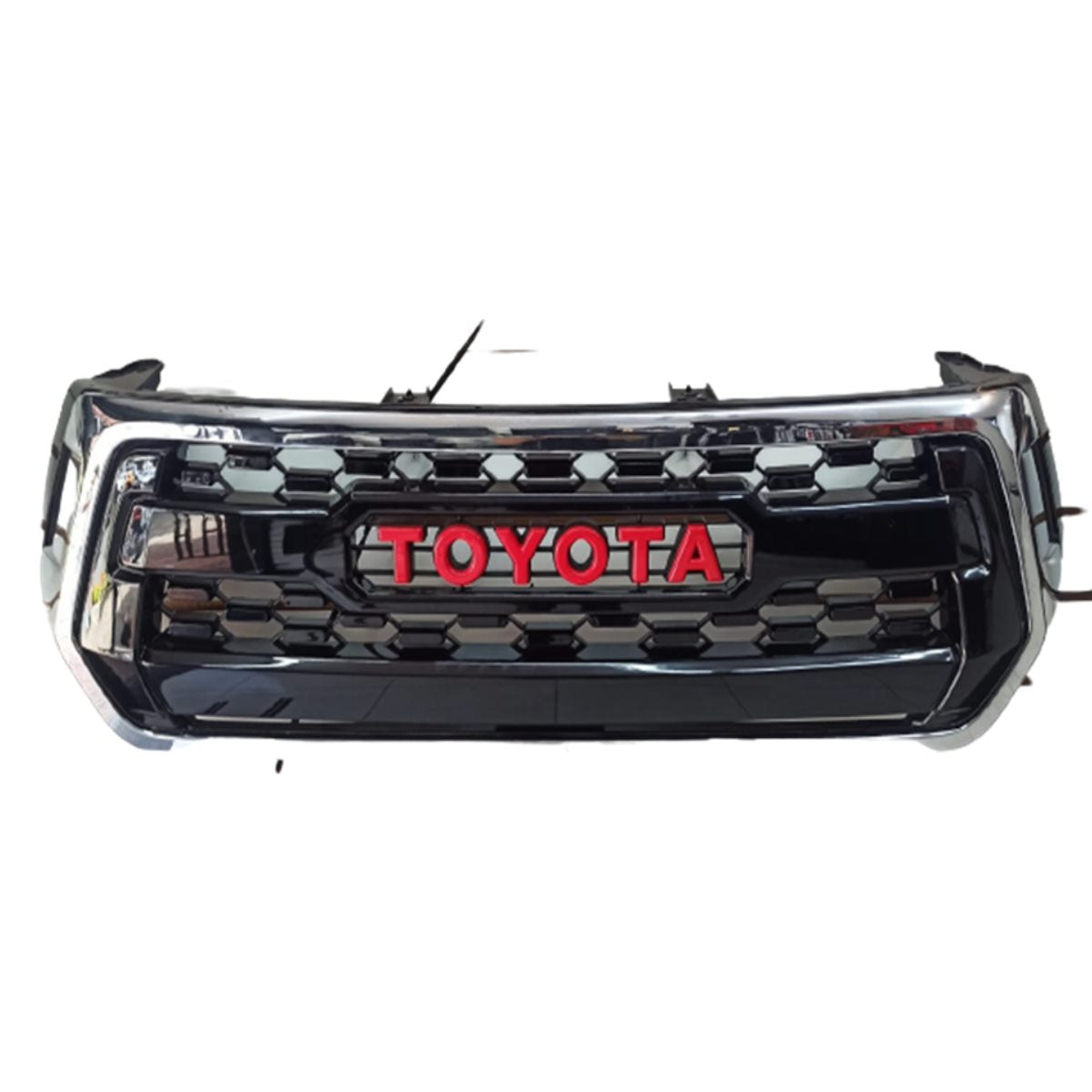 Persiana Cromo TRD Toyota Hilux Revo / Rocco 2018/2020