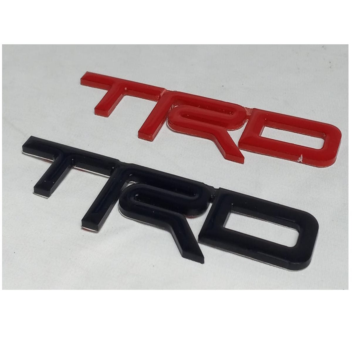 Emblema TRD alto relieve en Resina